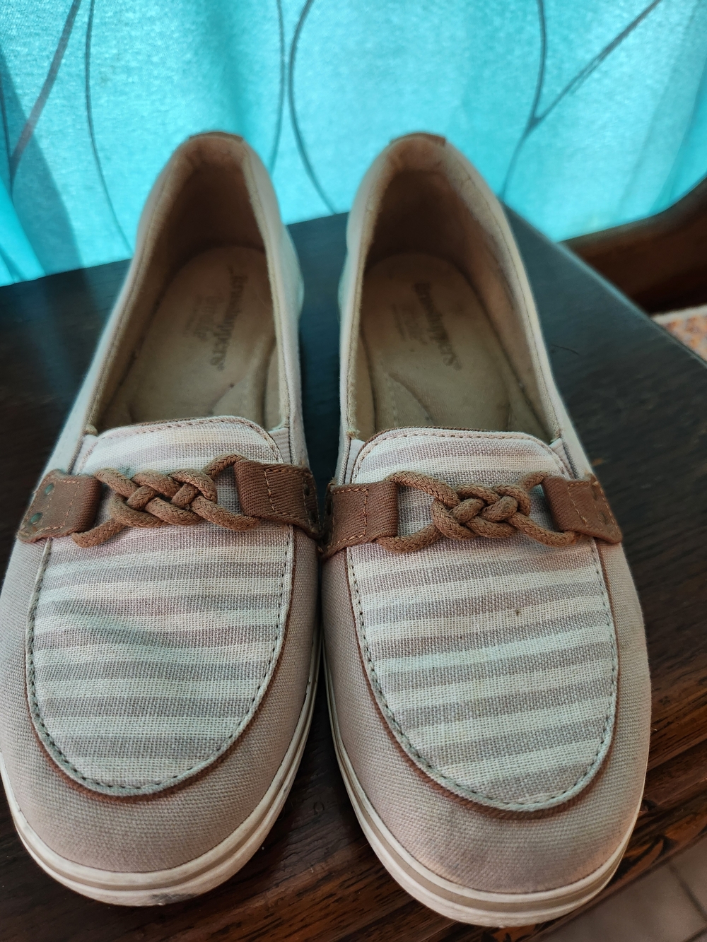 Grasshoppers White and Tan With Brown Braided-Trim Slip-On Loafers